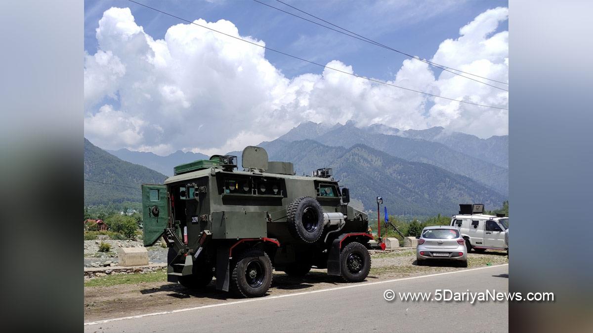 Encounter, Gunfight, Shopian, Jammu, Kashmir, Jammu And Kashmir, Jammu & Kashmir, Hizbul Mujahideen, Hizbul Mujahideen Terrorist