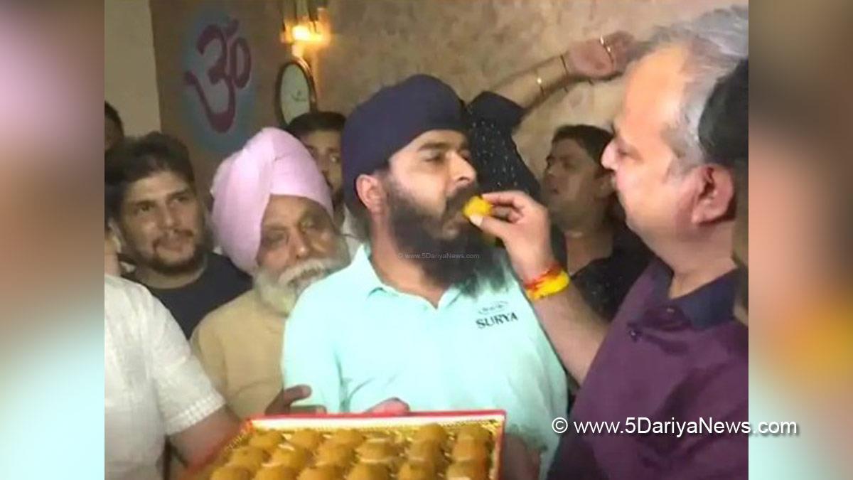 Tajinder Pal Singh Bagga , BJP Leader , Tajinder Pal Singh Bagga Arrest , New Delhi , Punjab Police , Indian Penal Code , Arvind Kejriwal