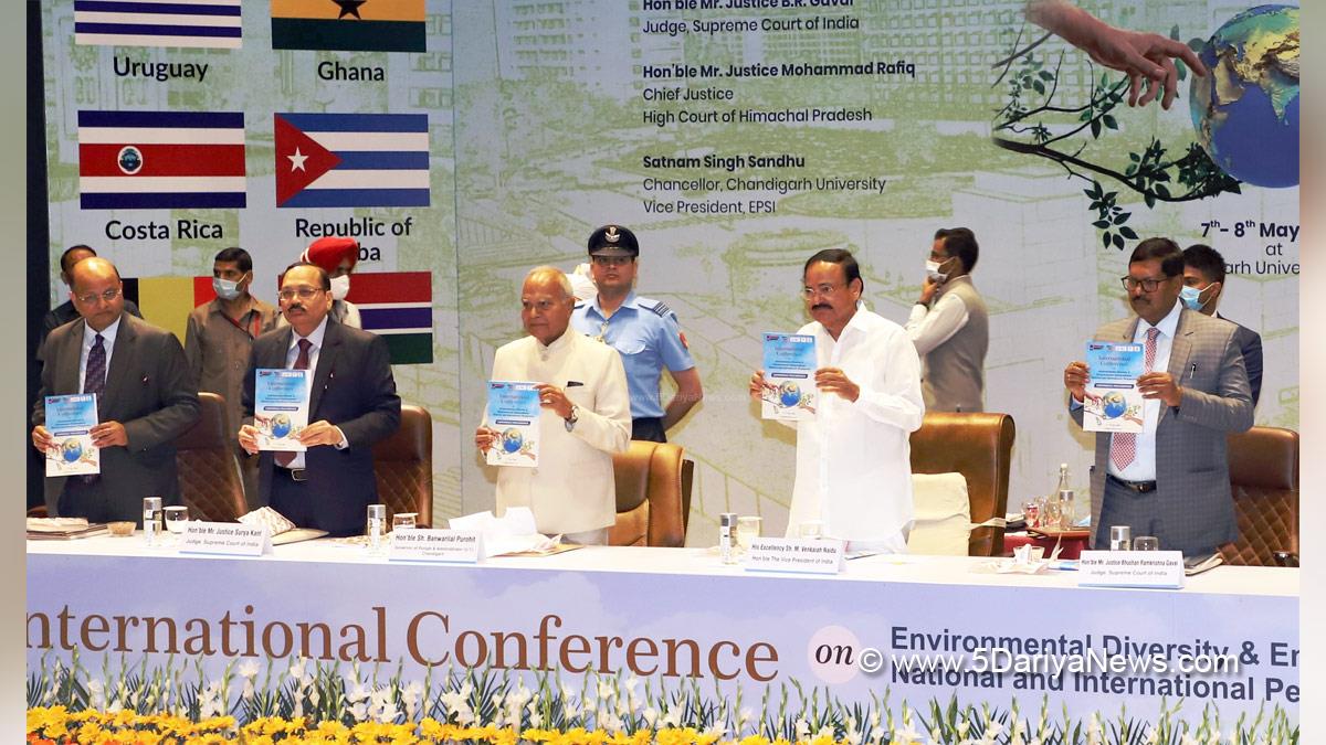 Venkaiah Naidu, Muppavarapu Venkaiah Naidu, M Venkaiah Naidu, Vice President of India, BJP, Bharatiya Janata Party, Chandigarh University, Gharuan, Chandigarh University Gharuan, Chandigarh Group Of Colleges, Satnam Singh Sandhu, CGC Gharuan