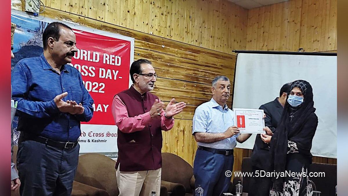 DDC Kashmir, Pandurang Kondbara Pole, Divisional Commissioner Kashmir, Srinagar, Jammu, Kashmir, Jammu And Kashmir, Jammu & Kashmir, Red Cross, Indian Red Cross Society, World Red Cross Day 2022, World Red Cross Day