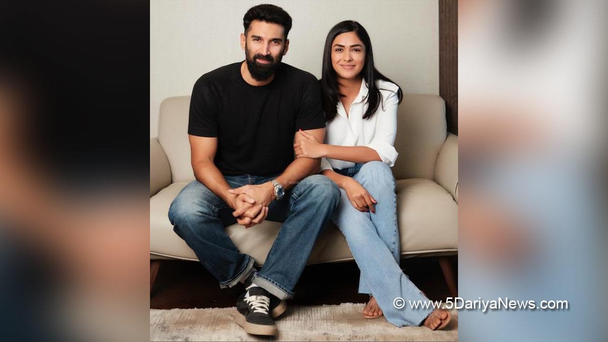 Bollywood, Entertainment, Mumbai, Actor, Actress, Cinema, Hindi Films, Movie, Mumbai News, Heroine, Aditya Roy Kapur, Mrunal Thakur, Gumraah