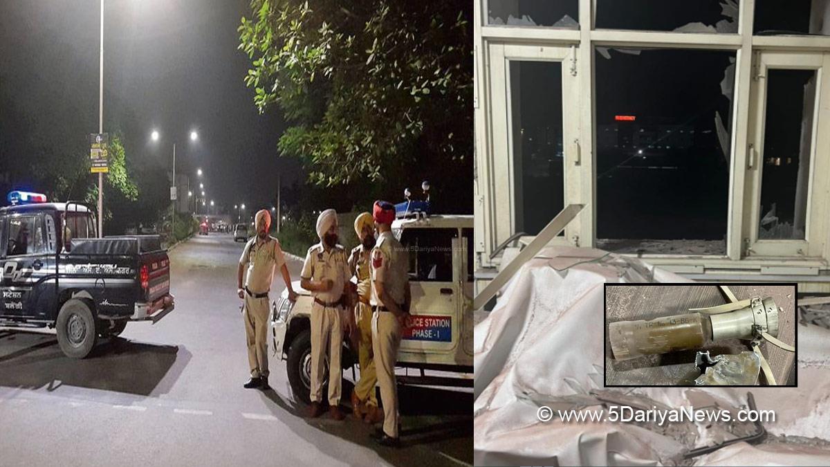 Crime News Punjab, Crime News, Mohali Blast, Punjab Blast, Punjab Police, Intelligence Headquarters, RPG Blast, Mohali Bomb Blast, Bhagwant Maan