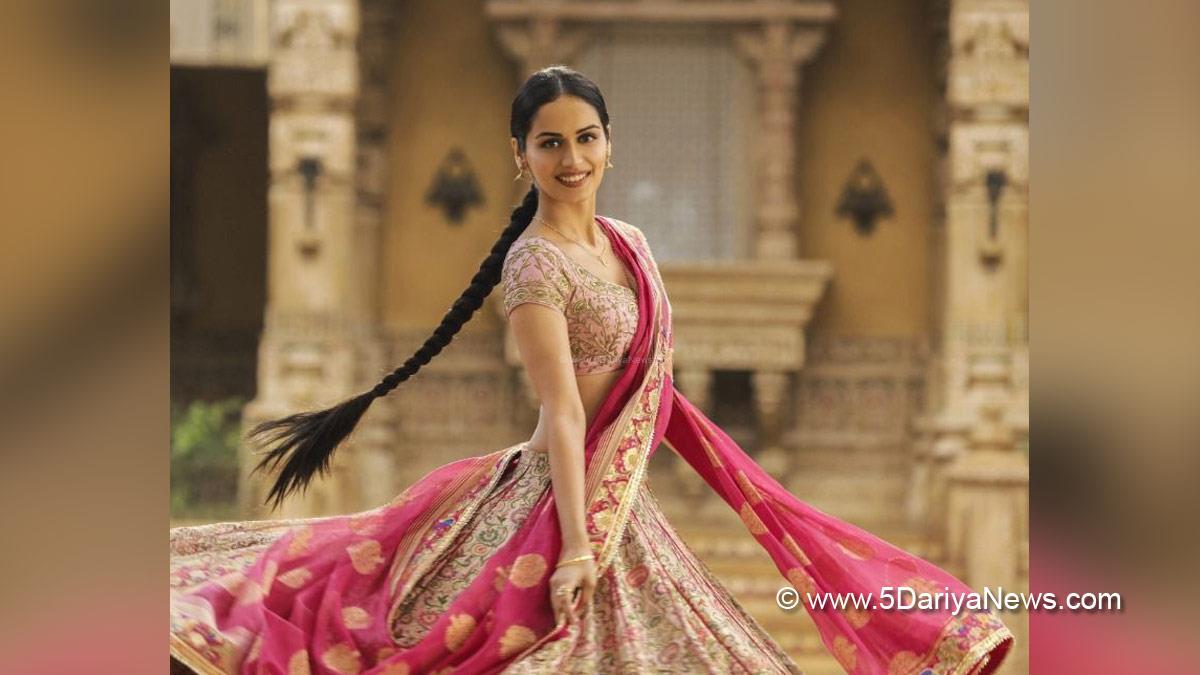 Bollywood, Entertainment, Mumbai, Actor, Actress, Cinema, Hindi Films, Movie, Mumbai News, Heroine, Prithviraj, Manushi Chhillar