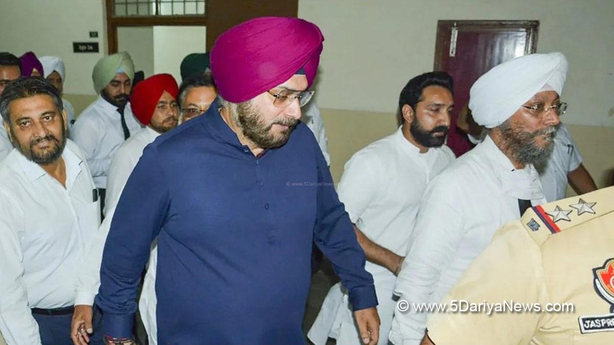 Navjot Singh Sidhu , Congress , Chandigarh , Punjab Congress , Supreme Court , Punjab And Haryana High Court , Navjot Singh Sidhu Convicted , 1988 Road Rage Case