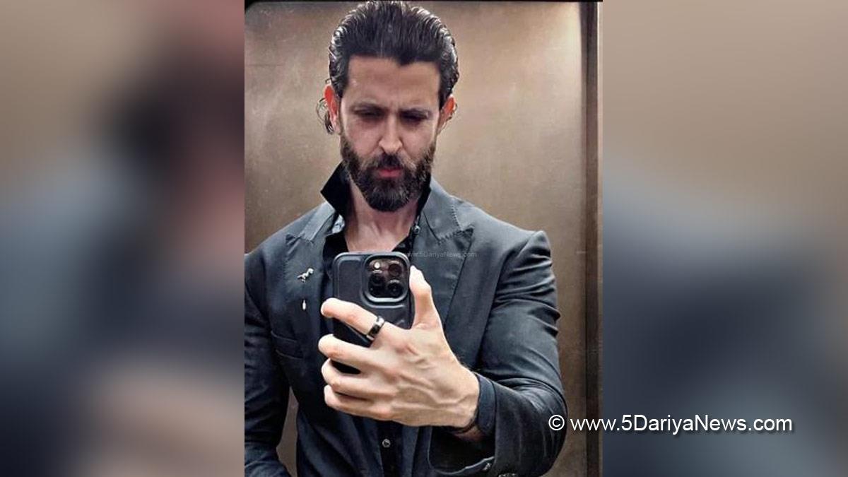 Hrithik Roshan, Bollywood, Entertainment, Mumbai, Actor, Cinema, Hindi Films, Movie, Mumbai News, Vikram Vedha