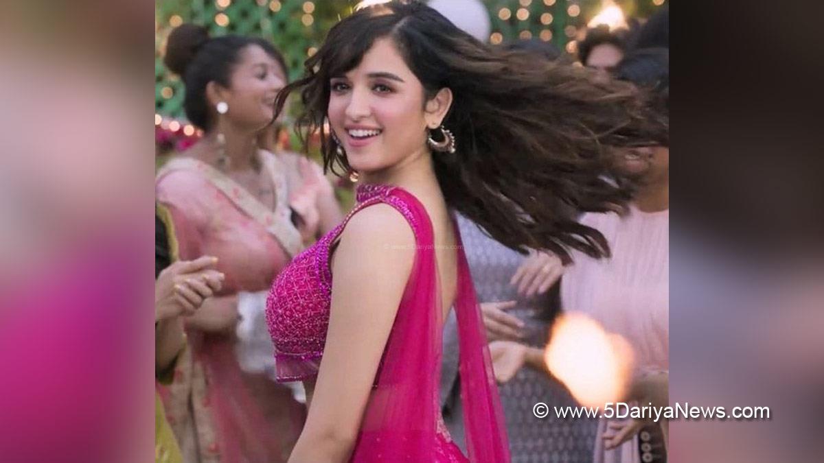 Bollywood, Entertainment, Mumbai, Actor, Actress, Cinema, Hindi Films, Movie, Mumbai News, Heroine, Nikamma, Shirley Setia