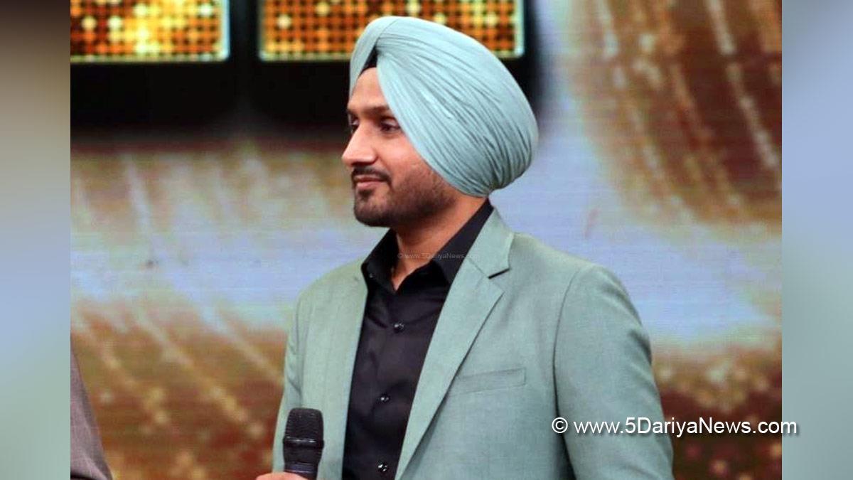 Sports News, Cricket, Cricketer, Player, Bowler, Batsman, Harbhajan Singh, S Sreesanth, Slapgate Incident
