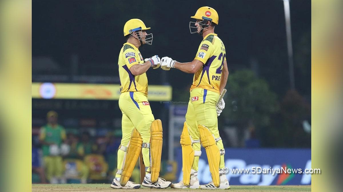 Sports News, Cricket, Cricketer, Player, Bowler, Batsman, Mahendra Singh Dhoni, Dwaine Pretorius