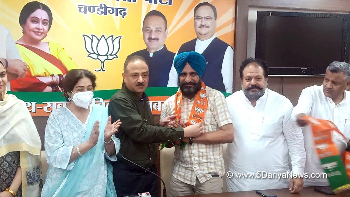 Kirron Kher, BJP, Bharatiya Janata Party, BJP Chandigarh, Arun Sood, Sarabjit Kaur Dhillon,Gurcharanjit Singh Kala