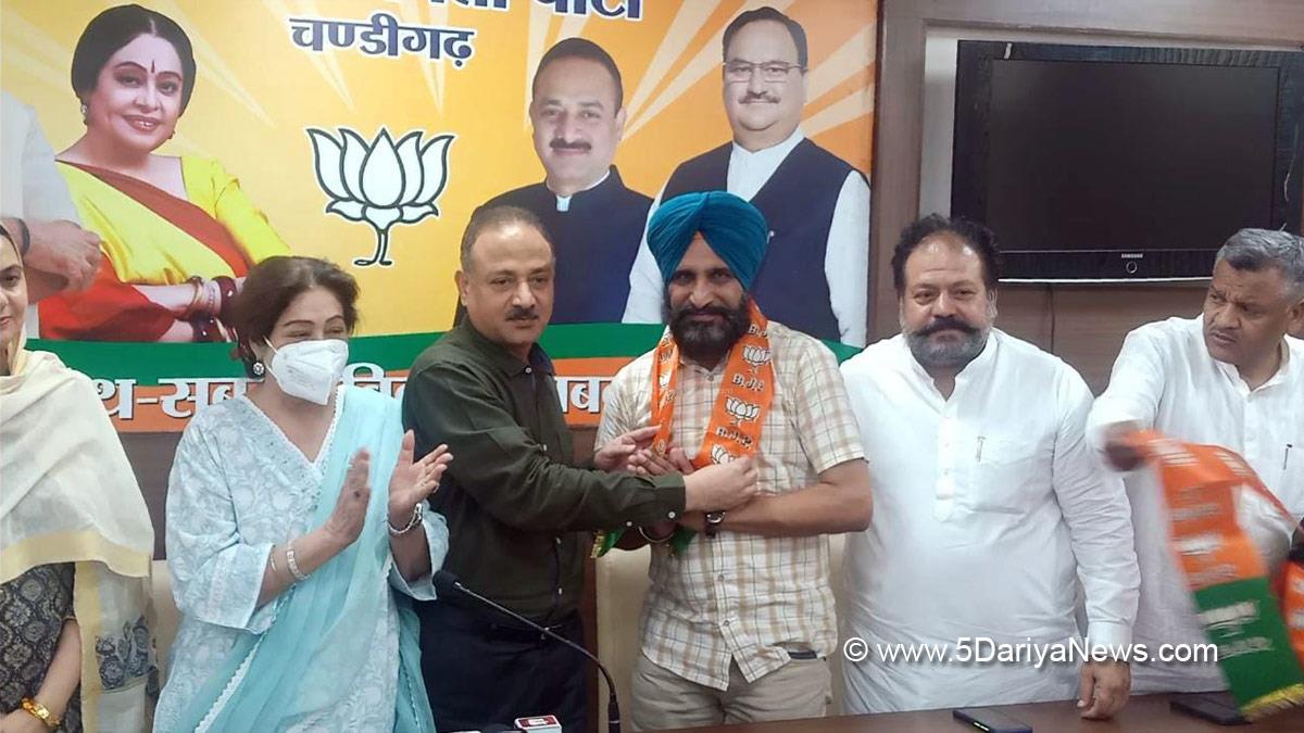 Kirron Kher, BJP, Bharatiya Janata Party, BJP Chandigarh, Arun Sood, Sarabjit Kaur Dhillon,Gurcharanjit Singh Kala