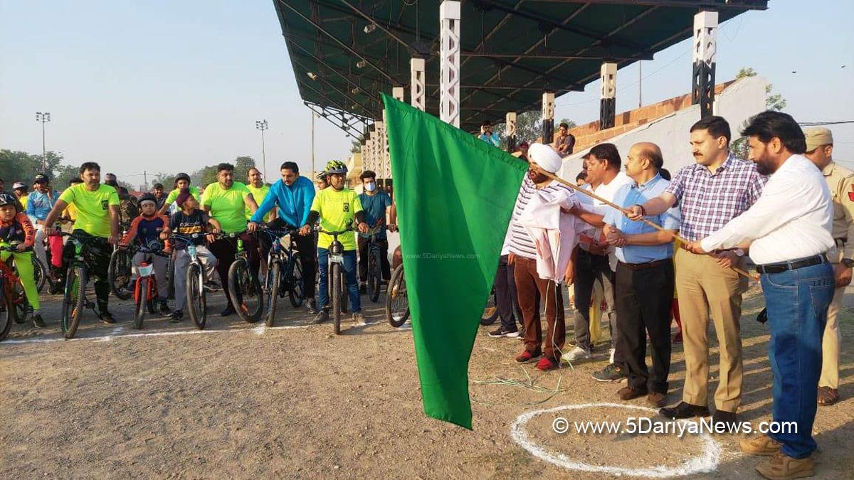 DDC Kathua, District Development Commissioner Kathua, Rahul Pandey, Kathua, Kashmir, Jammu And Kashmir, Jammu & Kashmir, World Bicycle Day, Department Of Youth Services & Sports, District Administration, Nehru Yuva Kendra
