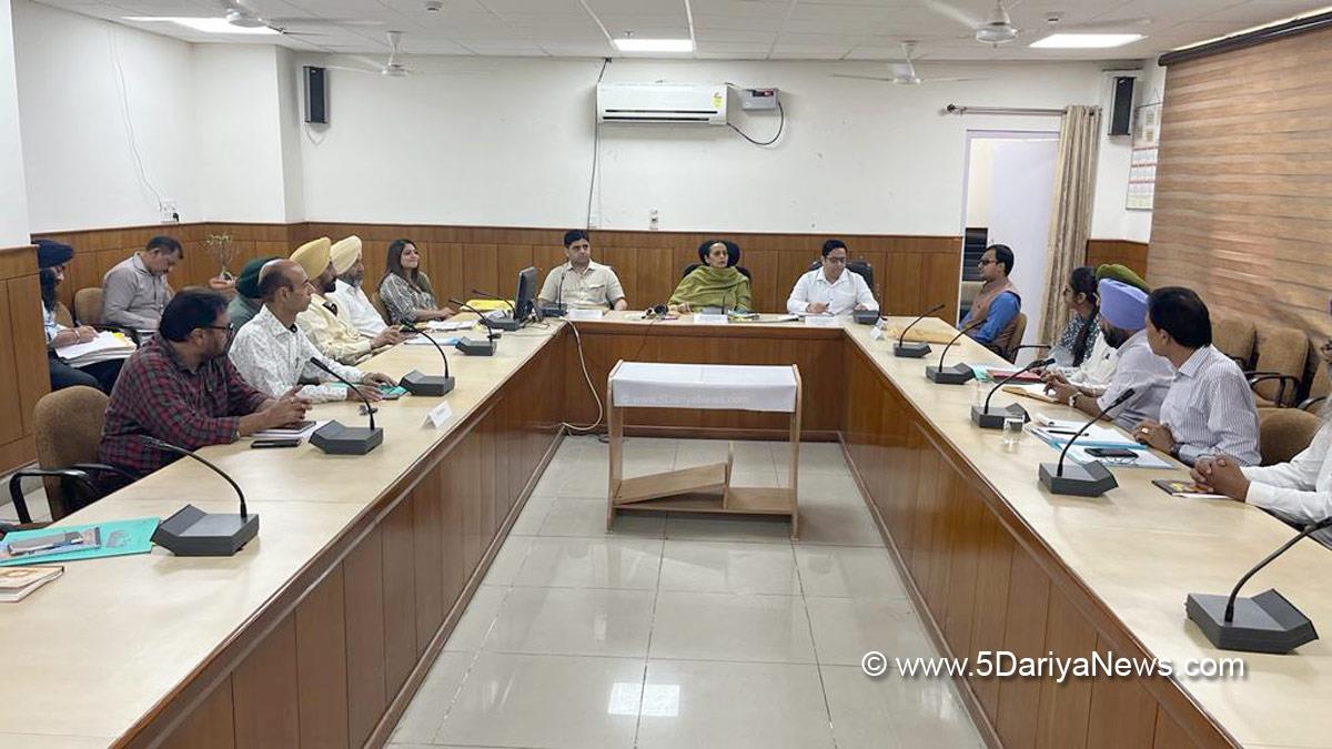 DC Kapurthala, Vishesh Sarangal, Deputy Commissioner Kapurthala, Kapurthala, Divisional commissioner Jalandhar, Gurpreet Kaur Sapra