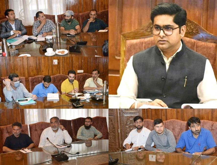 Deputy Commissioner Bandipora, Dr Owais Ahmad, Bandipora, Kashmir, Jammu And Kashmir, Jammu & Kashmir, Shri Amarnath Ji Yatra-2022, SANJY, Transit Camp Sumbal, Assistant Commissioner Panchayat Syed Altaf Hussain Mosavi, SDM Sumbal Dr. Bashir Ahmad, District Information Officer Bandipora Showkat Ahmad