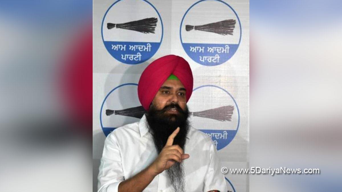 Malwinder Singh Kang, AAP, Aam Aadmi Party, Aam Aadmi Party Punjab, AAP Punjab, Panjab University, PU