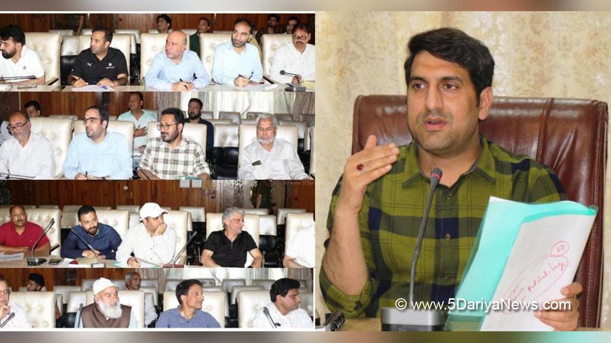 Deputy Commissioner Srinagar, Mohammad Aijaz Asad, Srinagar, Jammu, Kashmir, Jammu And Kashmir, Jammu & Kashmir, District Election Officer, DEO