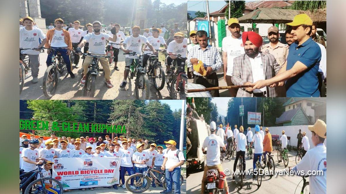 Deputy Commissioner Kupwara, Khalid Jahangir, Kupwara, Kashmir, Jammu And Kashmir, Jammu & Kashmir, Bicycle Rally, World Bicycle Day