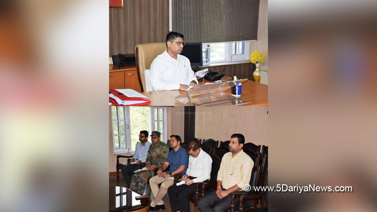 DDC Rajouri, District Development Commissioner Rajouri, Vikas Kundal, Rajouri, Kashmir, Jammu And Kashmir, Jammu & Kashmir, SDM Thanamandi, Vikas Dhar, AC Defence, Saleem Qureshi