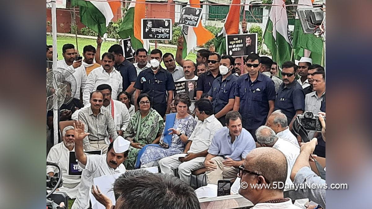 Rahul Gandhi, Indian National Congress, Congress, All India Congress Committee, Enforcement Directorate, ED, National Herald Case, Priyanka Gandhi