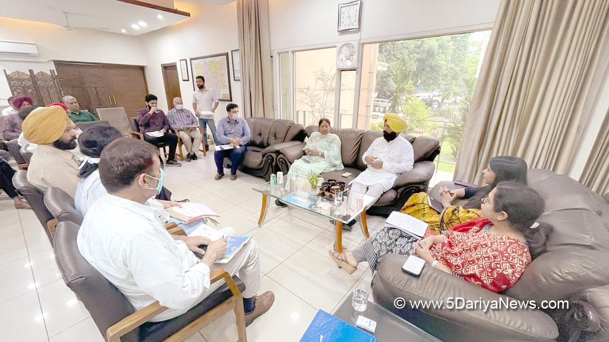 DC Ludhiana, Surabhi Malik, Ludhiana, Deputy Commissioner Ludhiana, Rajinder Pal Kaur Chhina, Rajinder Pal Kaur,Kulwant Singh Sidhu,  Daljit Singh Grewal, AAP, Aam Aadmi Party, Aam Aadmi Party Punjab, AAP Punjab, Dr Kaustubh Sharma, Dr Shena Agarwal, Poonam Preet Kaur