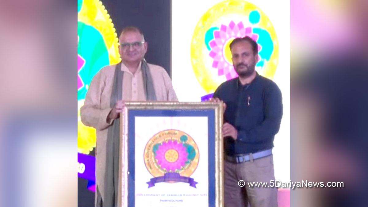 Atal Dulloo, Agriculture Production and Farmer Welfare Department, AP&FWD, Jammu, Kashmir, Jammu And Kashmir, Jammu & Kashmir, Secretary In Agriculture Production Department, Mohammad Akbar Wani