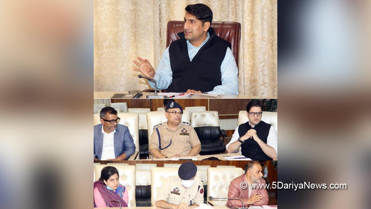 Deputy Commissioner Srinagar, Mohammad Aijaz Asad, Srinagar, Jammu, Kashmir, Jammu And Kashmir, Jammu & Kashmir, Regional Transport Authority, RTA