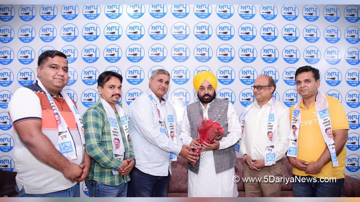 Bhagwant Mann, AAP, Aam Aadmi Party, Aam Aadmi Party Punjab, AAP Punjab, Government of Punjab, Punjab Government, Punjab, Chief Minister Of Punjab, Sandeep Garg, Rajneesh, Dhuri, Aman Garg Garg, President Aggarwal Sabha Dhuri Sandeep Goyal
