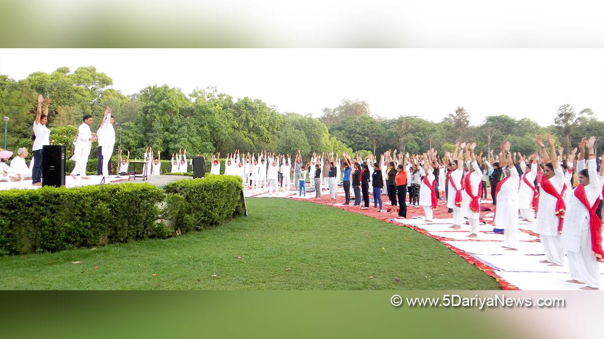 Rayat Bahra University, Rayat Bahra Group of Institutions, RBGI, Gurvinder Singh Bahra, International Yoga Day, Yoga Day, Yoga Day 2022, Benefits Of Yoga, Yoga Benefits, International Yoga Day 2022 Theme Kharar