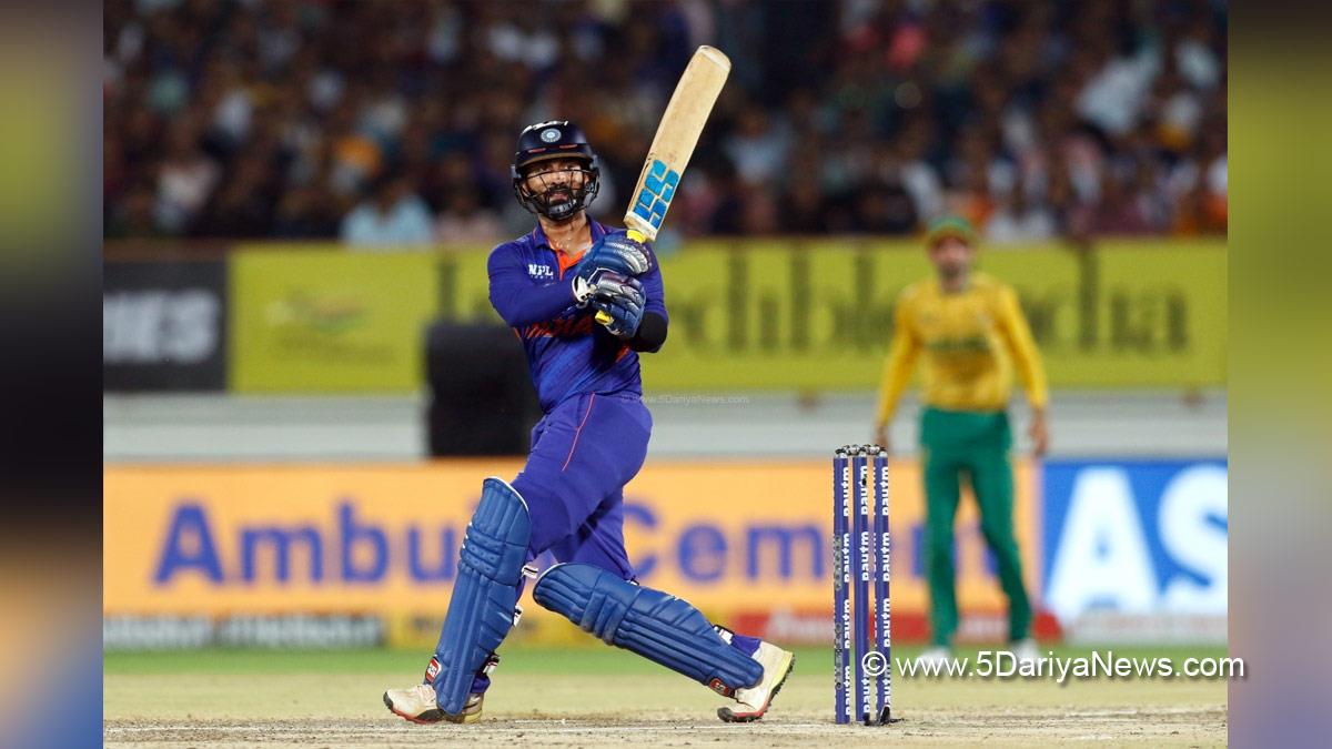 Dinesh Kartik, Sports News, Cricket, Cricketer, Player, Bowler, Batsman