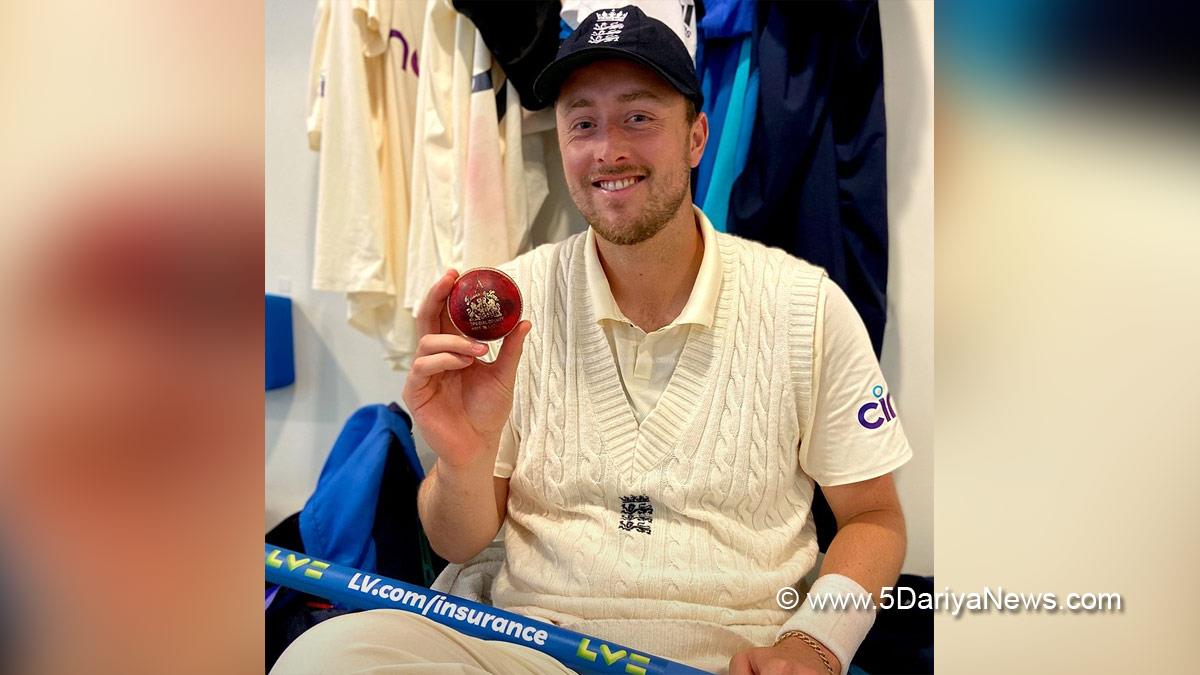 Sports News, Cricket, Cricketer, Player, Bowler, Batsman, Ollie Robinson, Chris Woakes, England Vs India