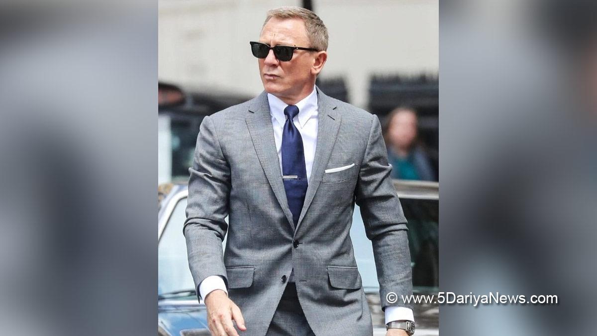 Hollywood, Los Angeles, Actress, Actor, Cinema, Movie, James Bond