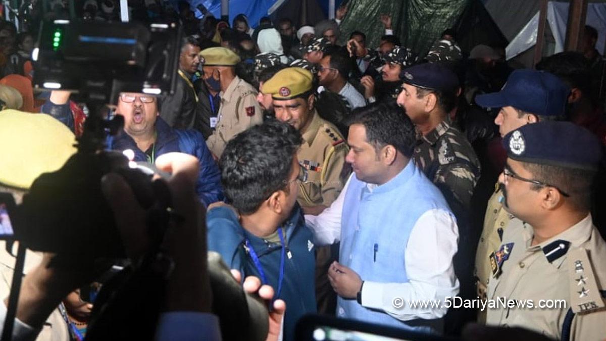 Dr Shahid Iqbal Choudhary, Shahid Iqbal Choudhary, Kashmir, Jammu And Kashmir, Jammu & Kashmir, Srinagar, Jammu, Pahalgam, Dr Piyush Singla, Shri Amarnath Ji Yatra, Shri Amarnathji Yatra 2022, Amarnathji Yatra, Amarnathji Yatra 2022, Shri Amarnath Ji Pilgrimage, Shri Amarnathji Shrine Board, SASB, SANJY-2022