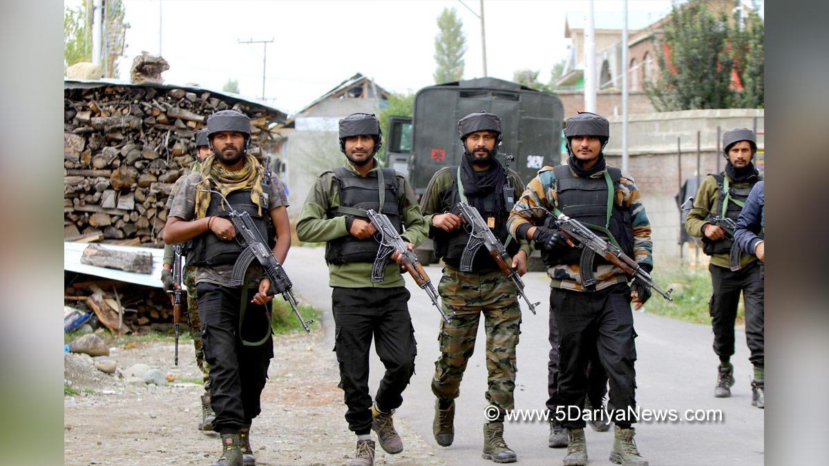 Encounter, Gunfight, Jammu, Kashmir, Jammu And Kashmir, Jammu & Kashmir, Hizbul Mujahideen, Nisar Khanday, Rishipora Kapran