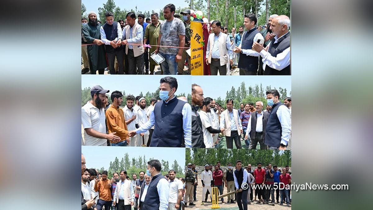 Deputy Commissioner Kulgam, Dr. Bilal Mohi-Ud-Din Bhat, Kulgam, Kashmir, Jammu And Kashmir, Jammu & Kashmir, Mohammad Afzal Parrey