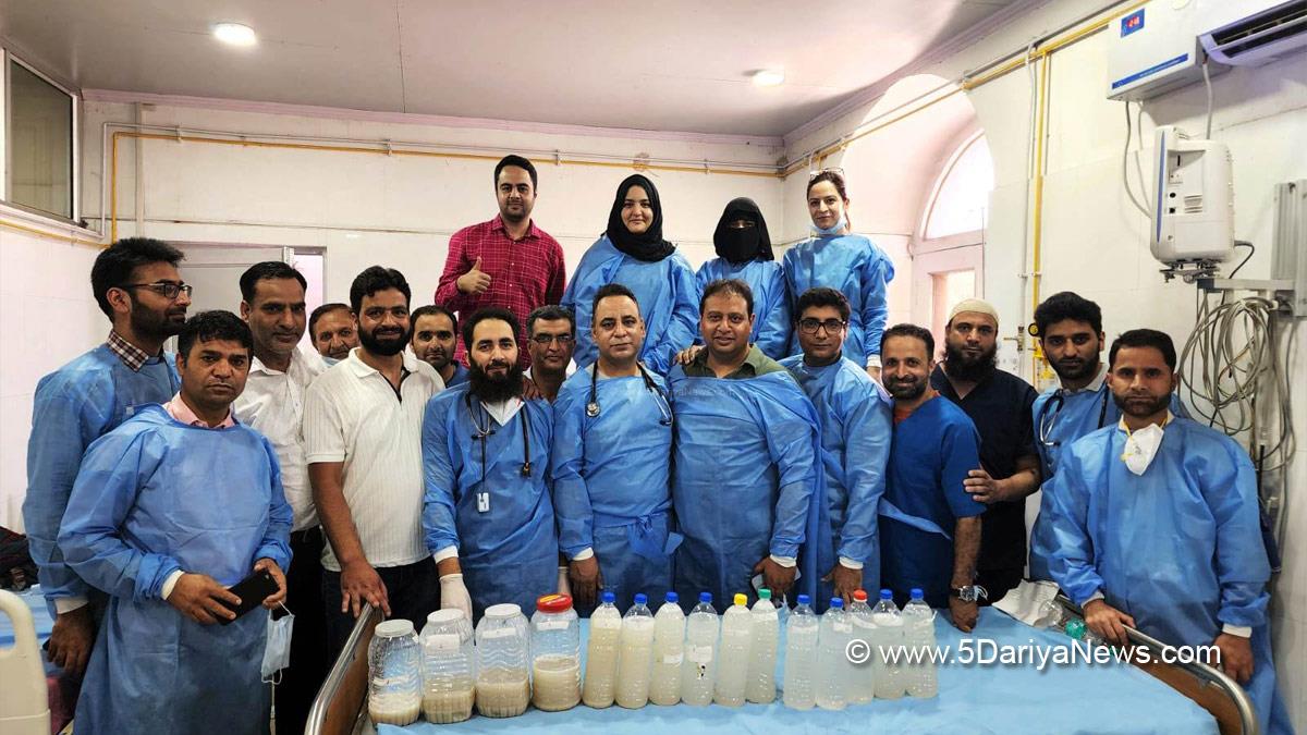 Health,  Kashmir, Jammu And Kashmir, Jammu & Kashmir, Whole Lung Lavage, Government Medical College Srinagar, Prof Dr Naveed Nazir Shah, Prof Khursheed Ahmad Dar, Dr Muhammad Yousuf Dar, Dr Firdous Manzoor, Dr Tajamul Hussain, Dr Zubair, Dr Hina, Dr Aliya, Dr Shahnawaz, Dr Naeem, Dr Mehwish, Dr Tahir, Dr Shahid, Dr Zaid, Dr Asiralong