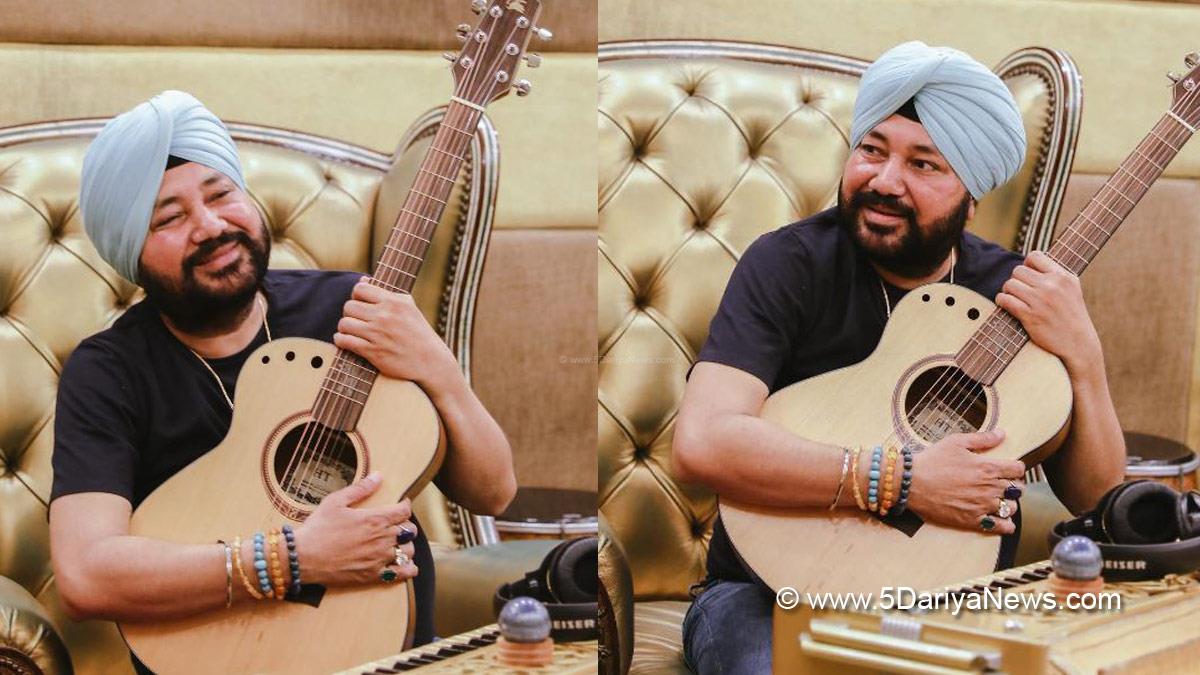 Daler Mehndi, Daler Mehndi Arrest, Daler Mehndi Human Trafficking Case, Daler Mehndi Arrested, Pigeon Pelting Music Bands, Daler Mehndi Arrest News, Daler Mehndi Arrest Reason, Singer Daler Mehndi News