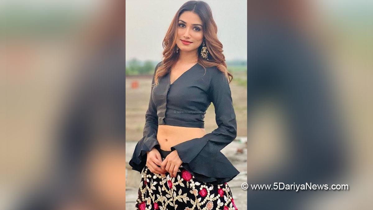 Web Series, Entertainment, Mumbai, Actress, Actor, Mumbai News, Doon Kaand, OTT, Voot