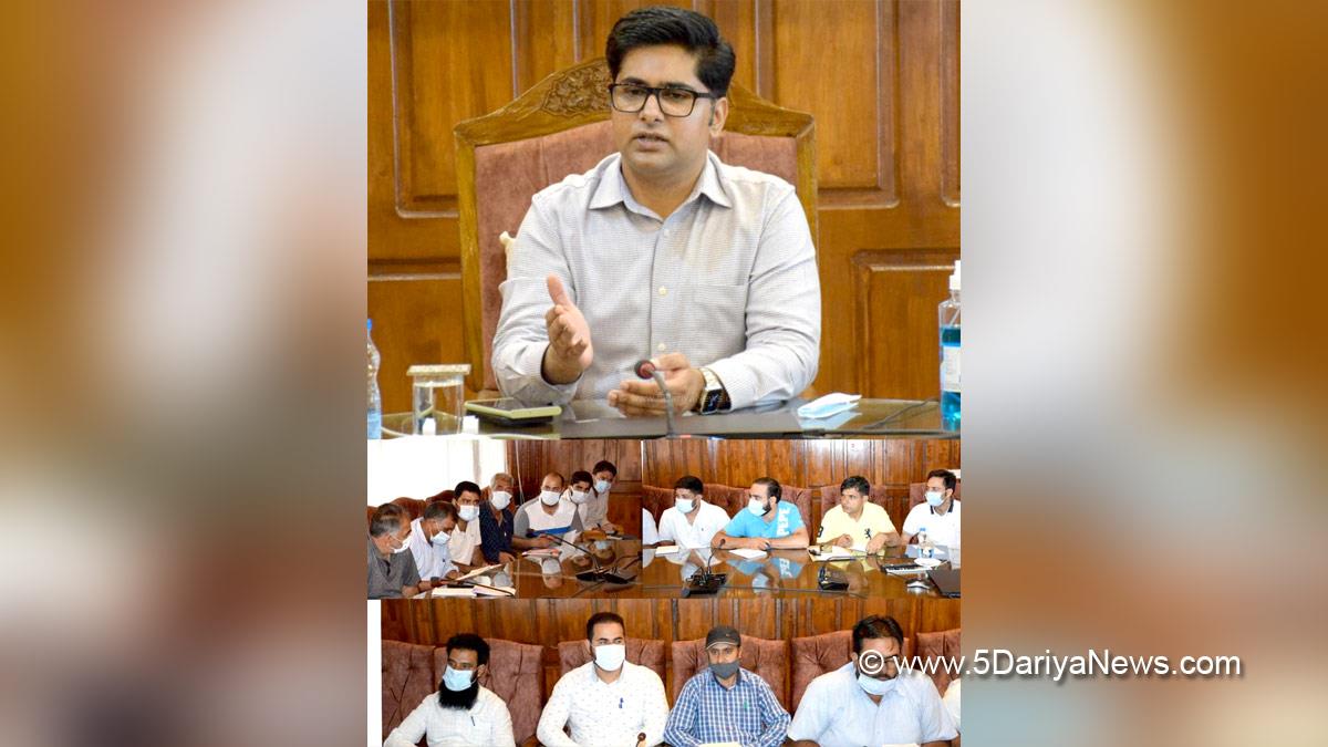 Bandipora, Deputy Commissioner Bandipora, Dr Owais Ahmad, Kashmir, Jammu And Kashmir, Jammu & Kashmir, Mission Amrit Sarovar
