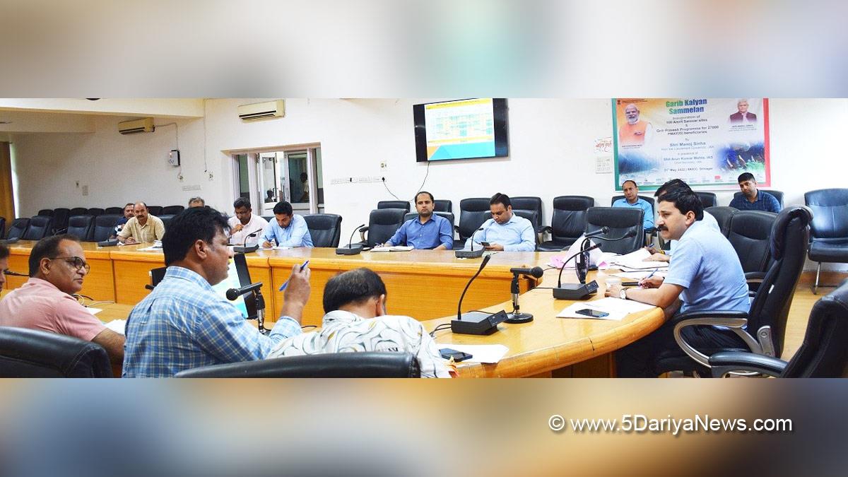 Kathua, DDC Kathua, District Development Commissioner Kathua, Rahul Pandey, Kashmir, Jammu And Kashmir, Jammu & Kashmir, GREF, PMGSY