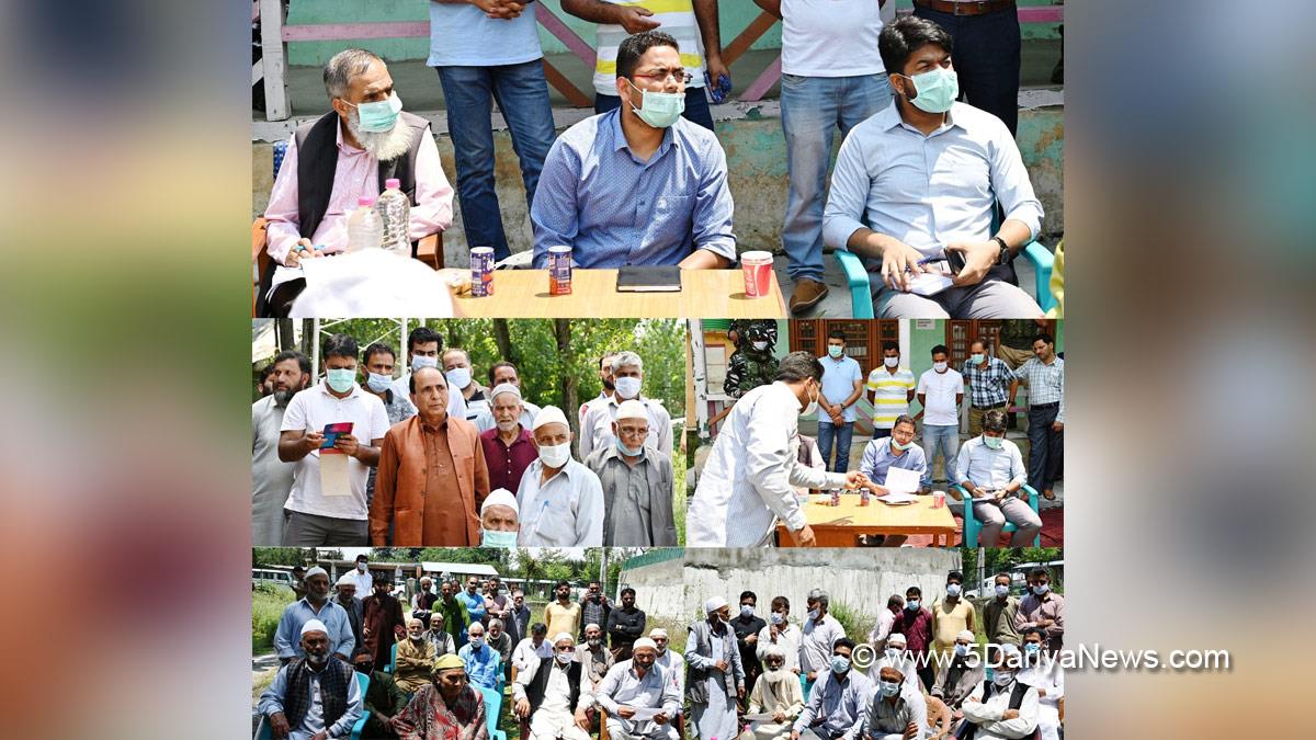 Shopian, DDC Shopian, District Development Commissioner Shopian, Sachin Kumar Vaishya, Kashmir, Jammu And Kashmir, Jammu & Kashmir, Block Diwas, Jan Abhiyan Camp, Jan Abhiyan, Jan Sunvayi, Jan Abhiyan, Jan Adhikar, Awami Muhim, Jan Abhiyan Program, Mega Block Diwas, Weekly Block Diwas, Lohai Malhar