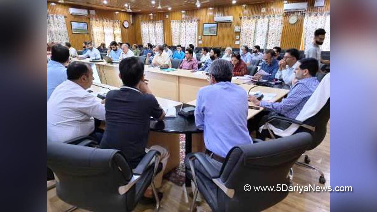 Budgam, Deputy Commissioner Budgam, DC Budgam, Shahbaz Ahmad Mirza, Kashmir, Jammu And Kashmir, Jammu & Kashmir
