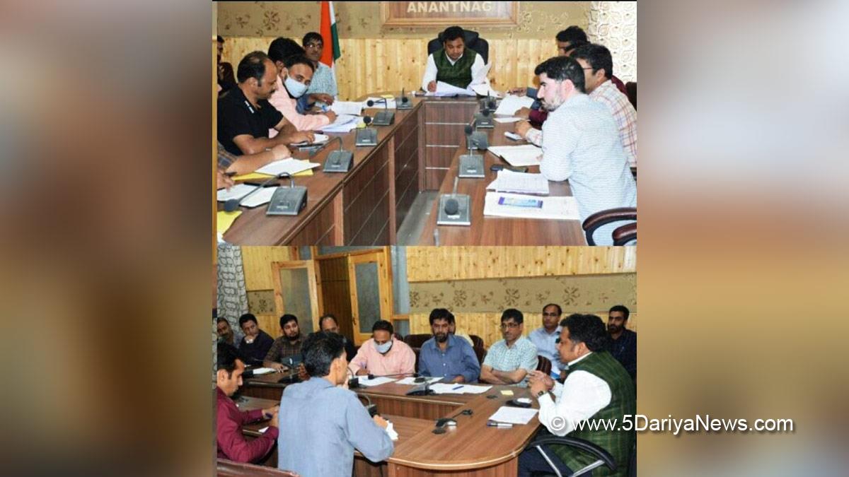 Anantnag, DDC Anantnag, Deputy Commissioner, Dr Piyush Singla, Dr Piyush Singla, Kashmir, Jammu And Kashmir, Jammu & Kashmir, Har Ghar Tiranga, Azadi Ka Amrit Mahotsav, 75th Anniversary of Indian Independence, 75th years of Independence