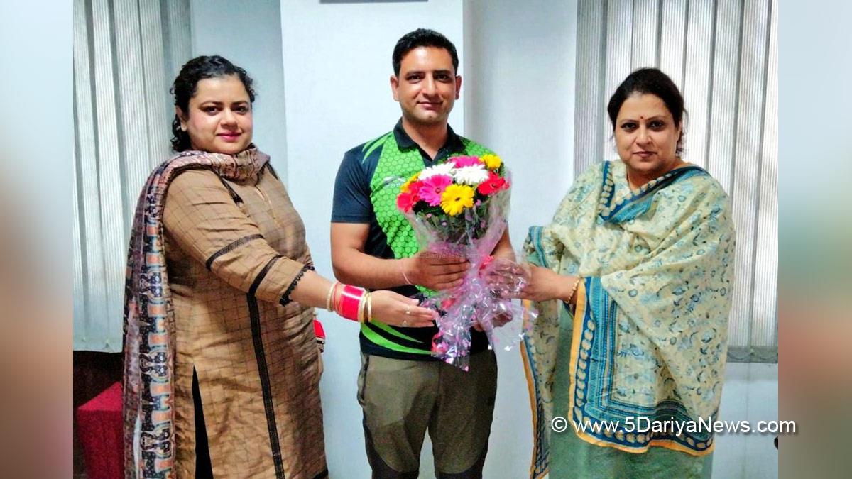 Joint Director Information Jammu, Sapna Kotwal, Shooter Chain Singh,DIPR JK, Director Information Jammu, Director Information Kahmir, Kashmir, Jammu And Kashmir, Jammu & Kashmir, Jammu, Srinagar, Director Information J&K, Information Department J&K