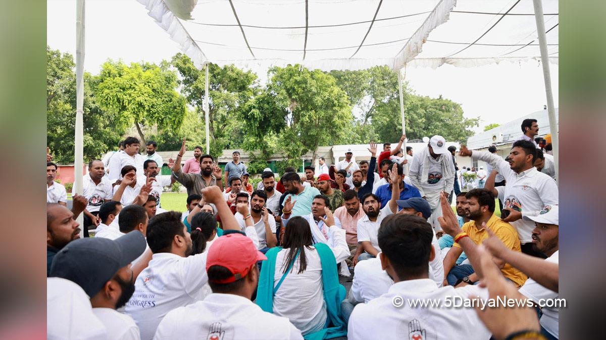 Protest, Agitation, Demonstration, Strike, New Delhi, Youth Congress, Janpath