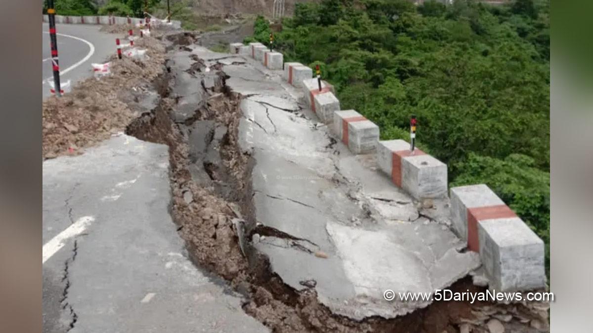 Khas Khabar, Devprayag, Pant Village, Badrinath Highway Collapsed