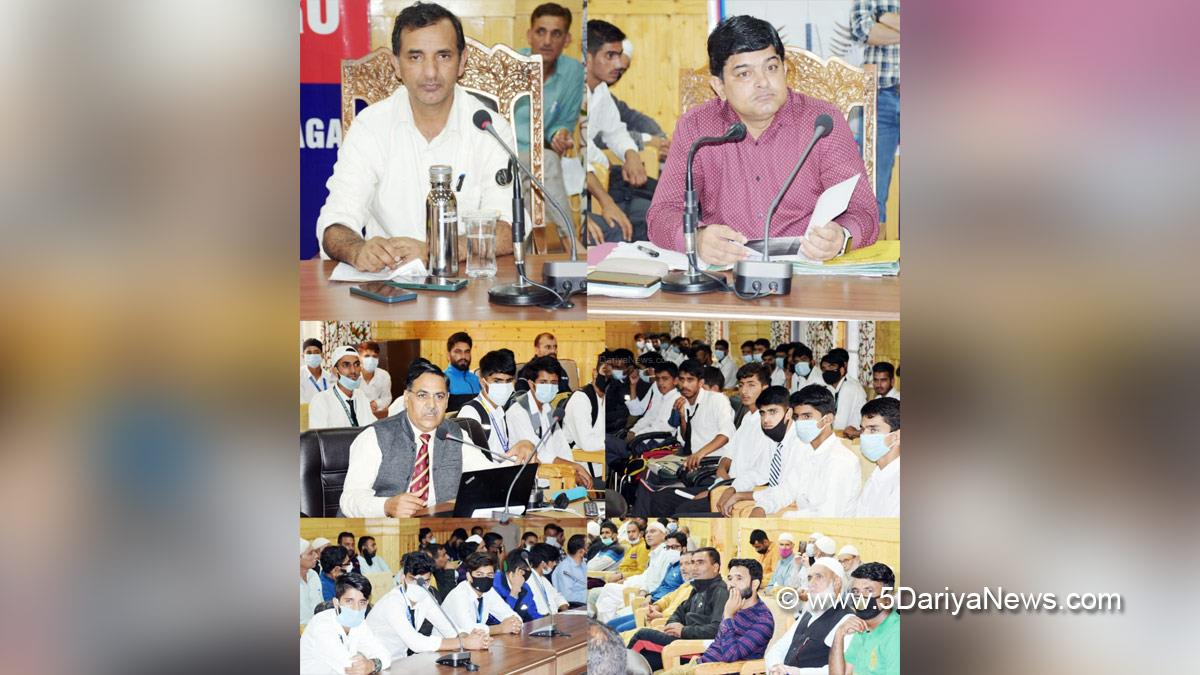 Mohammad Ashraf Hakak, Awareness programme, Bandipora, Jammu, Kashmir, Jammu And Kashmir, Jammu & Kashmir, Zila Sainik Welfare 