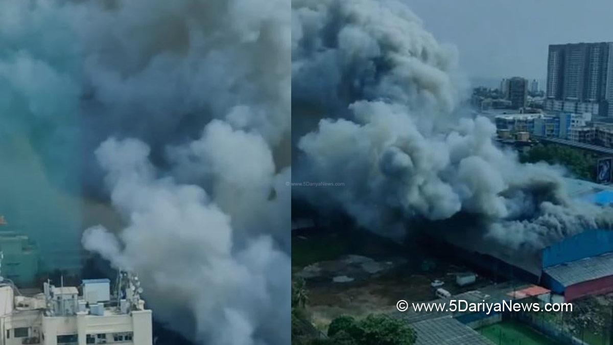 Tragedy, Accident, Andheri Chitrakoot Ground, Andheri Chitrakoot Ground Fire, Andheri Chitrakoot Ground Fire Video, Mumbai Fire Brigade,  Chitrakoot Ground Film Set Fire, Mumbai Fire, Mumbai Fire News, Mumbai Andheri Fire