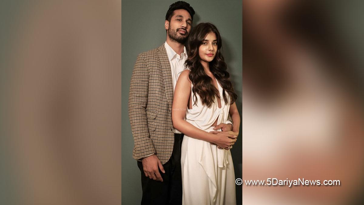 Music, Entertainment, Mumbai, Singer, Song, Mumbai News, Arjun Kanungo, Carla Dennis, Tie Knot