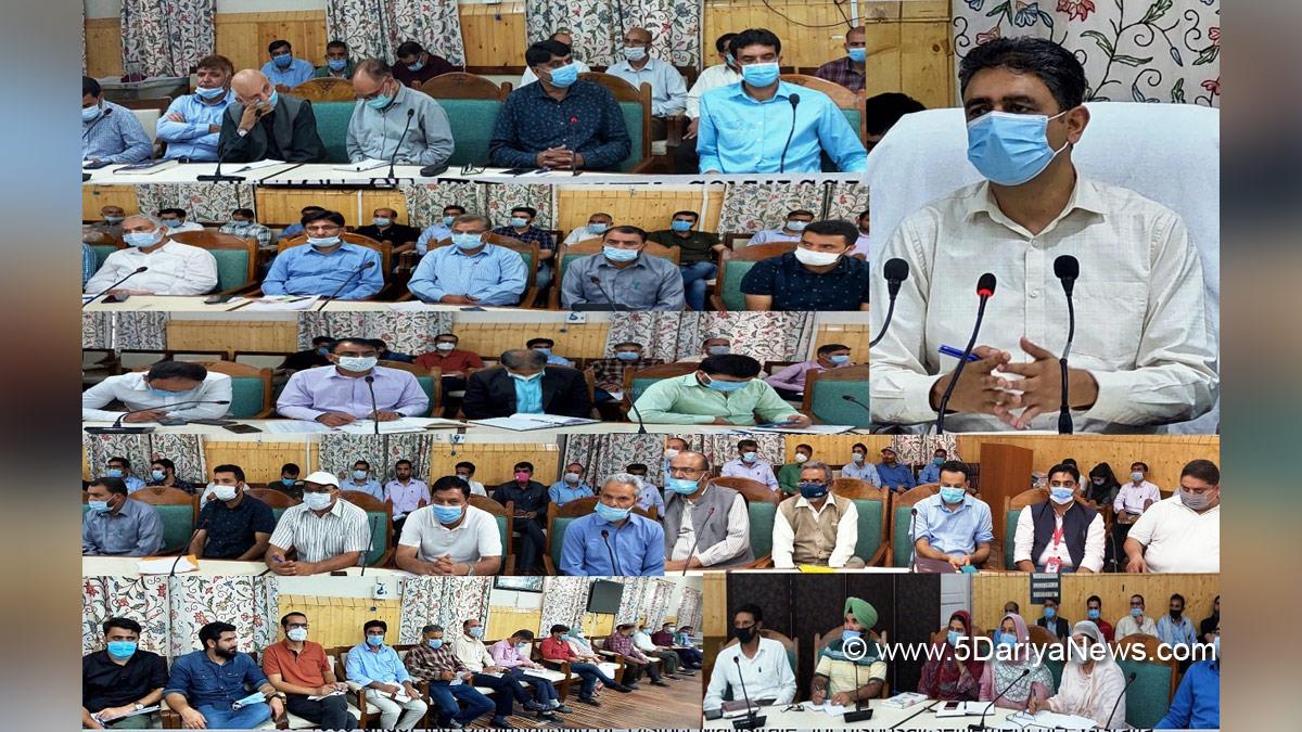 Kupwara, Deputy Commissioner Kupwara, Khalid Jahangir, Kashmir, Jammu And Kashmir, Jammu & Kashmir, District Administration Kupwara, Azadi Ka Amrit Mahotsav, 75th Anniversary of Indian Independence, 75th years of Independence, Har ghar Tiranga