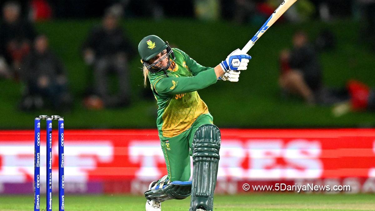 Sports News, Cricket, Cricketer, Player, Bowler, Batsman, Mignon du Preez, Hobart Hurricanes, Womens Big Bash League, WBBL