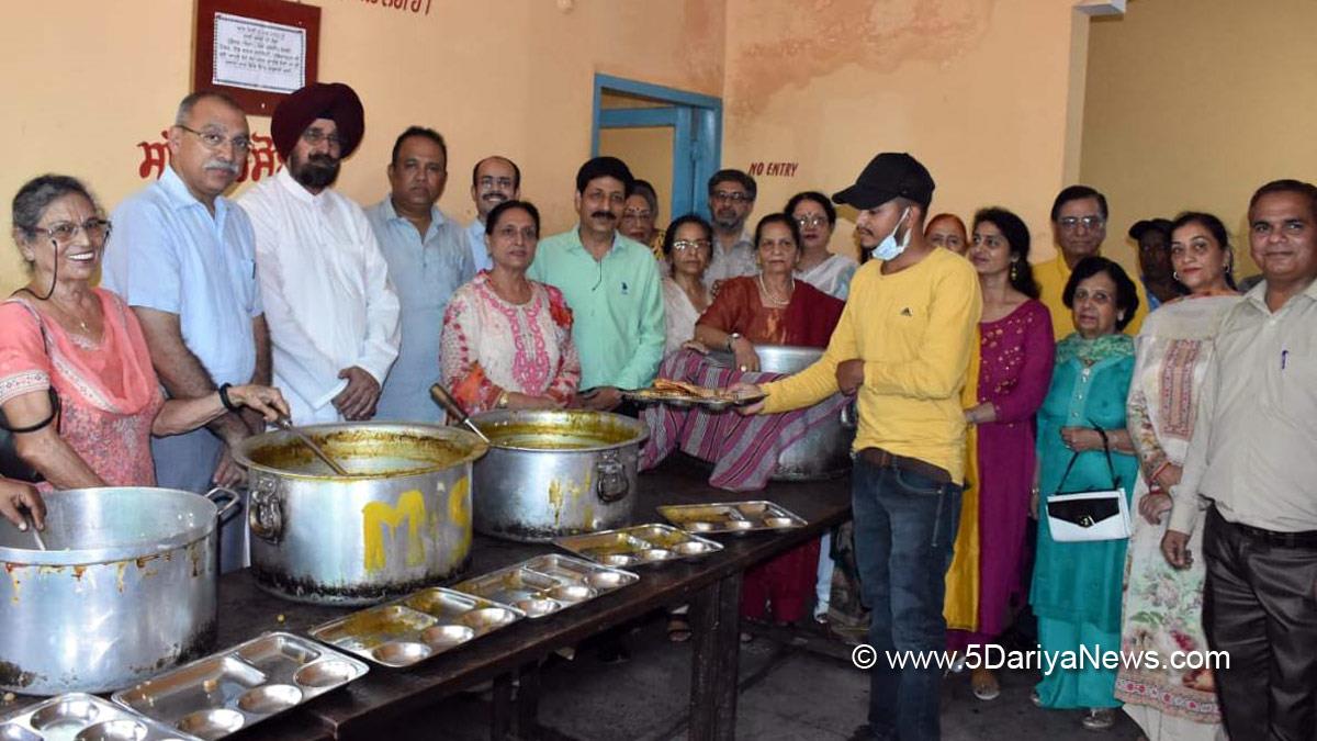 DC Hoshiarpur, Deputy Commissioner Hoshiarpur, Sandeep Hans, Hoshiarpur